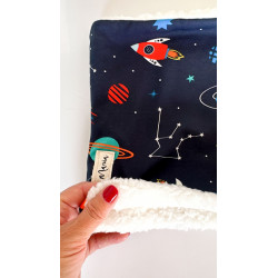 Cuello infantil - space-